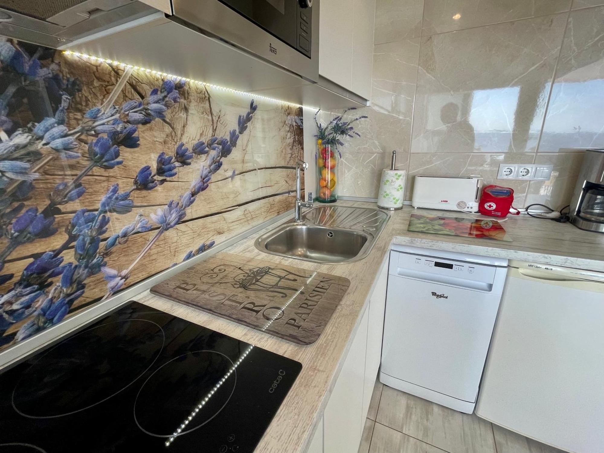 Magnifique Appartement En Front De Mer, Caneylles Roses Luaran gambar